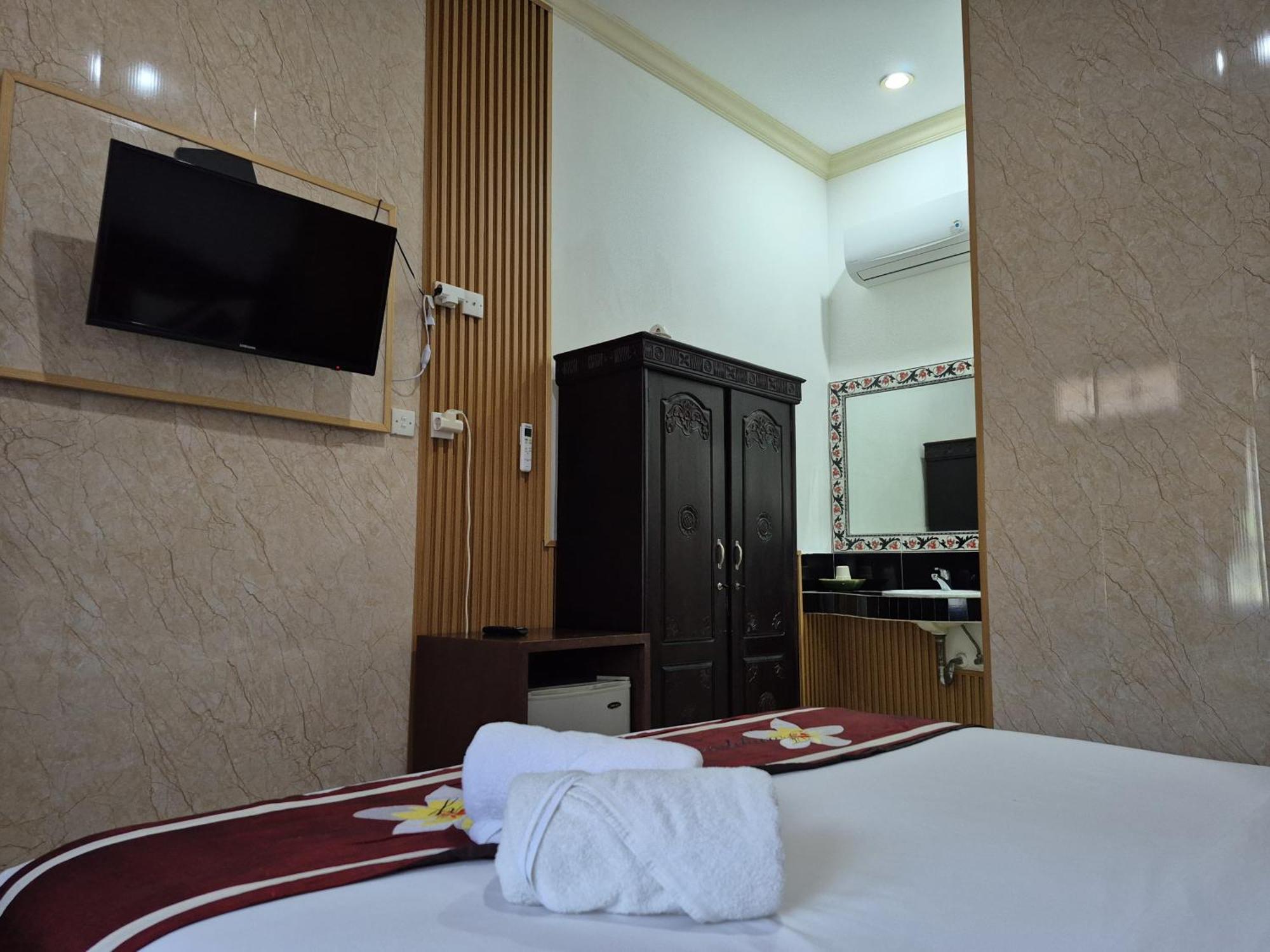 Frangipani Homestay Нуса-Дуа Экстерьер фото