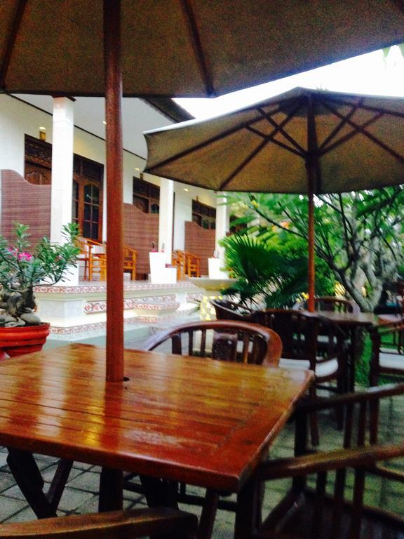 Frangipani Homestay Нуса-Дуа Экстерьер фото